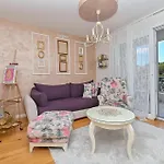 2 Bedroom In Appartement *